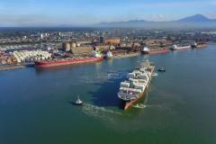 Além do arrendamento de três áreas para movimentação de granéis sólidos (PAR9, PAR14 e PAR15), o PPI aprovou o estudo da concessão do canal de acesso ao Porto de Paranaguá. Leilões vão acontecer entre 2022 e 2023. 