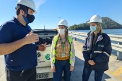 A primeira etapa de aplicação será a partir das 7 horas da manhã, em toda faixa primária, incluindo o Terminal de Contêineres de Paranaguá (TCP). A segunda etapa acontece de três a cinco dias depois. Portuários em atividade devem utilizar máscara e óculos de proteção e não manipular ou consumir alimentos.