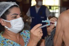 Quase 4,2 mil trabalhadores portuários já estão vacinados em Paranaguá e Antonina.