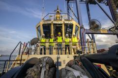A coordenadora da Coordenadoria Nacional do Trabalho Portuário e Aquaviário (CONATPA) do Ministério Público do Trabalho (MPT), Flávia Bauler, esteve, pela primeira vez, em visita ao Porto de Paranaguá na última terça-feira (23). Recebida pelo diretor jurídico da Portos do Paraná, Marcus Freitas, a procuradora ressaltou a gestão e a organização da empresa pública.