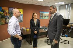 A Diretoria de Desenvolvimento Empresarial da Portos do Paraná recebeu na manhã desta terça-feira (14) o presidente da Câmara de Comércio Brasil-Tailândia (BTCC), Marcelo Souza. O objetivo do encontro foi apresentar as inúmeras atividades que envolvem a Câmara de Comércio Brasil-Tailândia com os portos paranaenses.