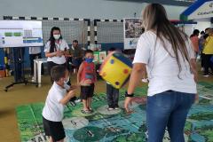 Ação é mensal, leva diversos serviços para a população e acontece em parceria com a Prefeitura de Paranaguá e diversas entidades