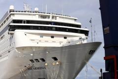 Navio com 2 mil turistas chega a Paranaguá e deve colocar Paraná na rota de cruzeiros