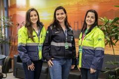 Dayanni, Raquel e Paula - Supermães e portuárias a qualquer hora do dia ou da noite