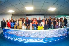 Delegação de empresários conhece e estreita relações com o Porto de Paranaguá
