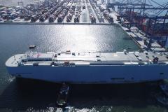 Portos do Paraná realiza operação inédita para atracação de navio de cargas rolantes