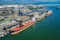 Portos do Paraná está entre as 100 maiores empresas do Estado