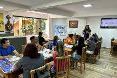 Portos do Paraná oferece aulas de inglês aos comerciantes para atenderem cruzeiristas