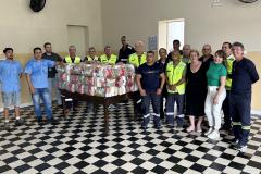 Cestas básicas arrecadadas na Corrida do Porto são distribuídas em Paranaguá