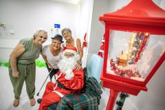 Pacientes da Unidade Erasto Gaertner recebem doações da Corrida do Porto