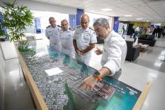 Portos do Paraná recebe a mais alta autoridade da Marinha do Brasil