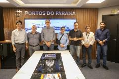 Decanos da Portos do Paraná recebem homenagem na despedida da empresa