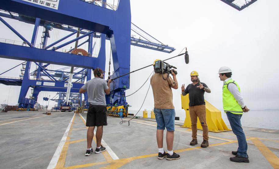 Apresentador de programa na TV Paraná Turismo ficou impressionado com organização, controle e gestão