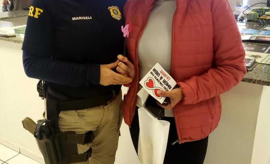 Caminhoneiros utilizam serviços gratuitos no Pátio de Triagem