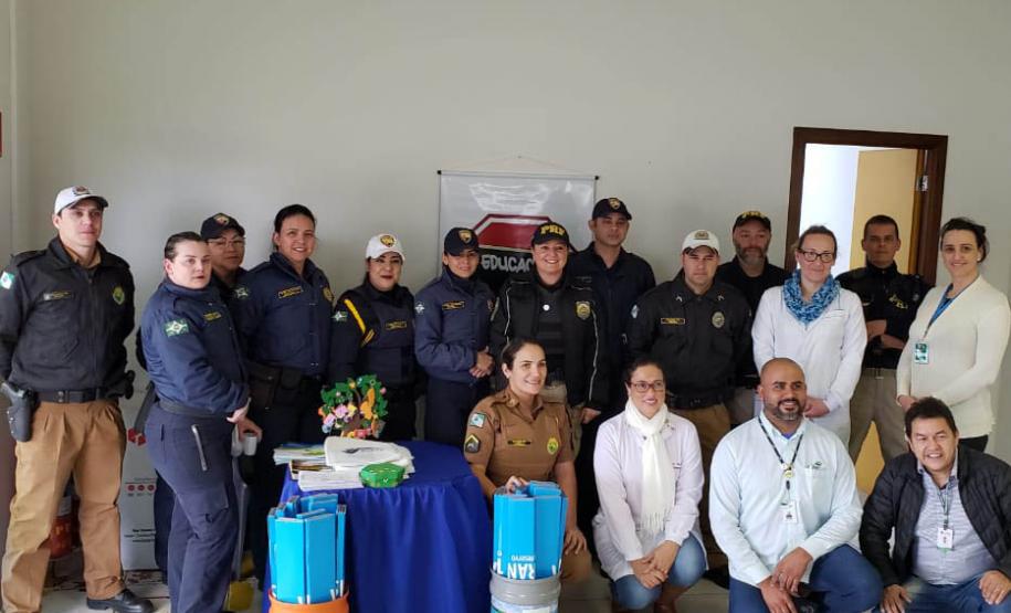 Caminhoneiros utilizam serviços gratuitos no Pátio de Triagem