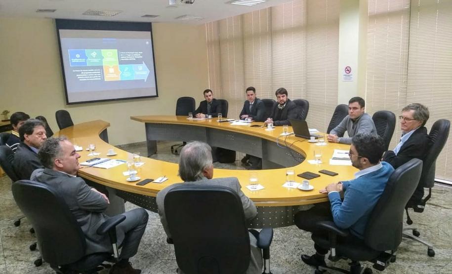 Portos do Paraná apresenta projetos para setor produtivo