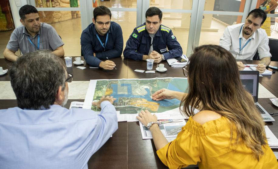 Portos do Paraná são exemplo para outros terminais do país