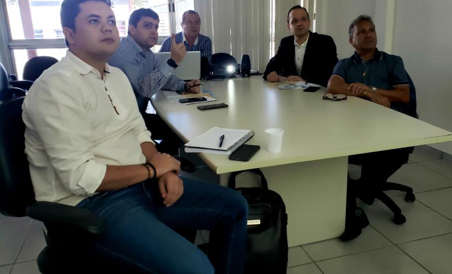 O principal foco das visitas é conhecer o funcionamento do AppaWeb, utilizado para gestão das operações e financeira. Outro programa que causa bastante espanto é o Carga On-line, que elimina filas de caminhões e de navios.