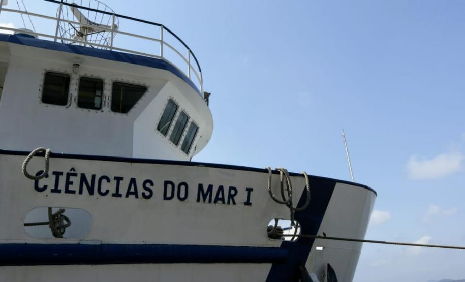 Navio escola volta a atracar no Porto de Paranaguá