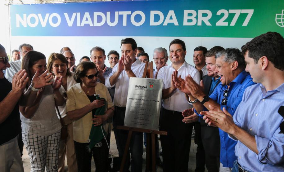 O governador Carlos Massa Ratinho Júnior inaugura nesta quinta-feira (10) , o viaduto da BR-277 e as obras de ampliação do Terminal de Contêineres de Paranaguá (TCP).