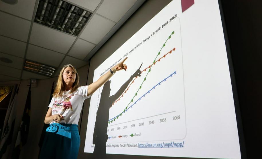 Outubro rosa - Portos do Paraná faz palestra para colaboradoras