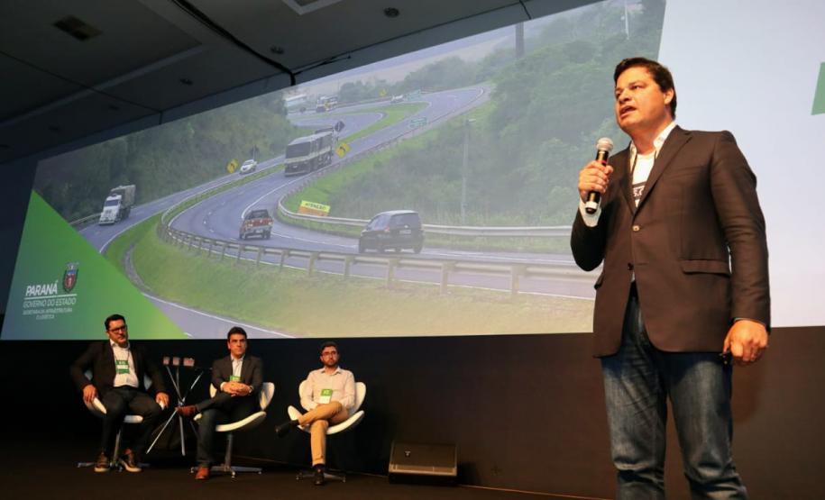 Empresa pública quitará débitos de R$ 25 milhões, que existiam desde 2014. Dinheiro será investido em obras e melhorias para a população.