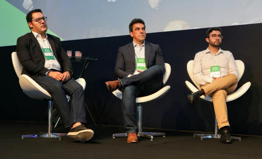 Empresa pública quitará débitos de R$ 25 milhões, que existiam desde 2014. Dinheiro será investido em obras e melhorias para a população.