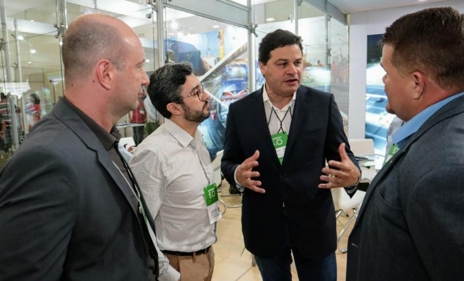 Empresa pública quitará débitos de R$ 25 milhões, que existiam desde 2014. Dinheiro será investido em obras e melhorias para a população.