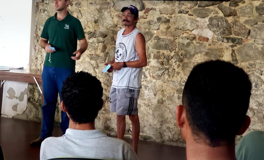 Paraná participa do plano de gestão de pesca de camarões