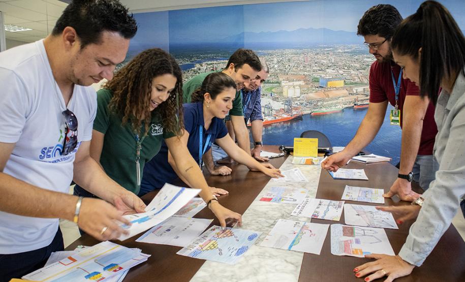 Lista com os nomes será divulgada na segunda-feira (2/12). Serão premiados 13 alunos de escolas públicas municipais de Paranaguá e cinco de Antonina.