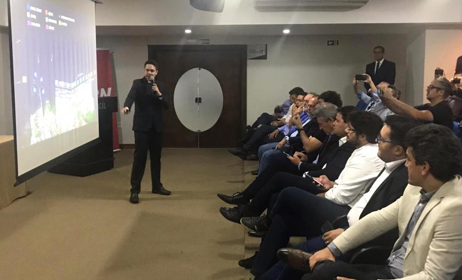 Os projetos, ações e investimentos que o Estado vem fazendo nos diferentes modais foram apresentados no Fórum Empresarial Infraestrutura e Logística no Paraná, promovido pela Associação Comercial e Industrial de Londrina (Acil), pelo secretário de Infraestrutura e Logística, Sandro Alex.