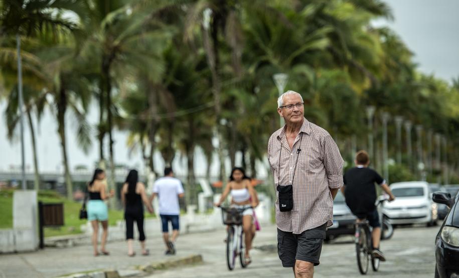 Depois de igrejas e museu, um dos lugares mais procurados pelos turistas que desembarcaram foi o Mercado Municipal