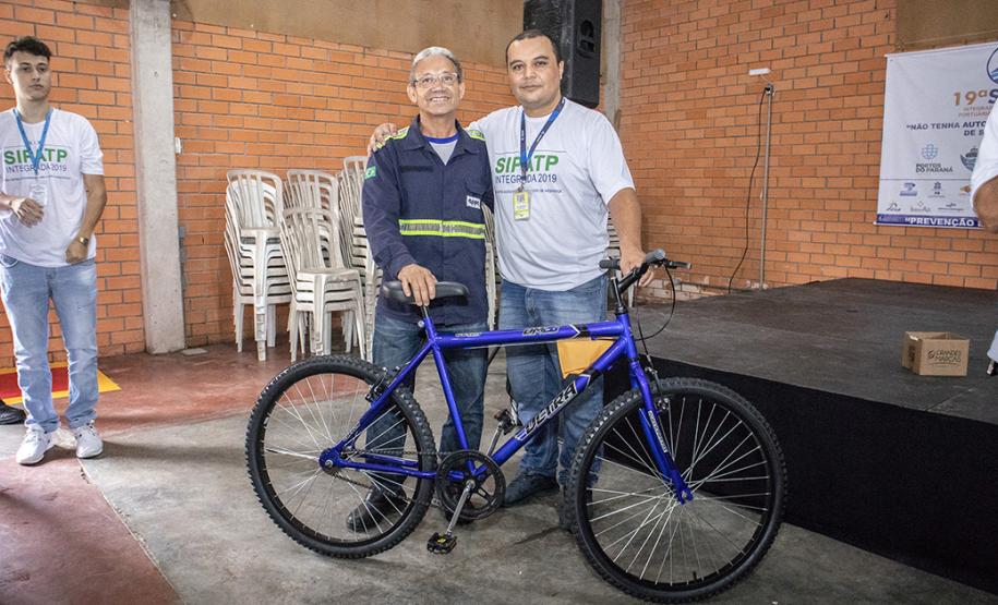 Cerca de 1100 trabalhadores prestigiaram o encontro de reflexão sobre prevenção de acidentes de trabalho e também de muita confraternização