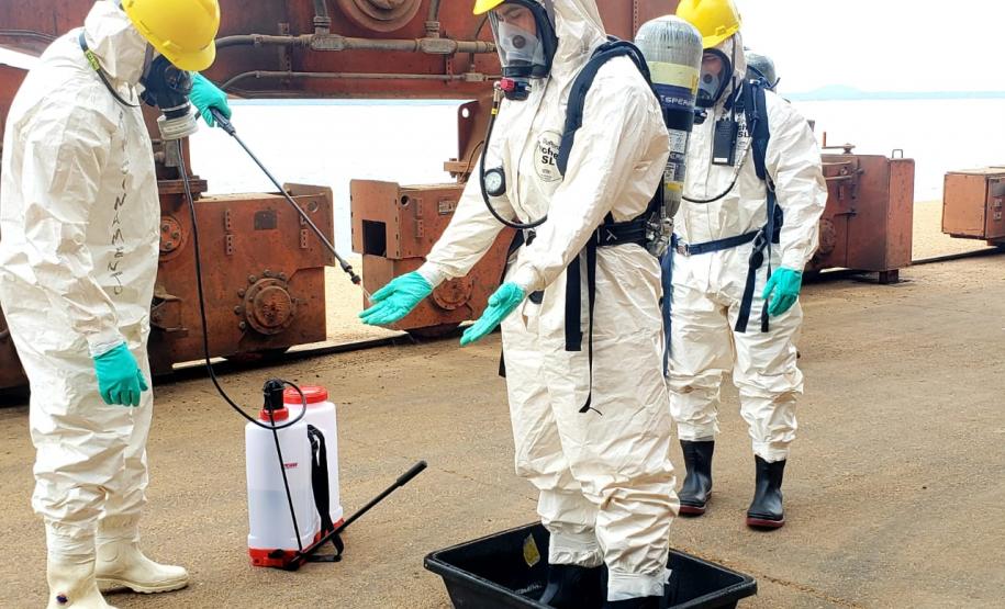 Esta é a primeira ação deste tipo e preparou trabalhadores de vários setores e empresas para dar resposta rápida e eficaz em caso de contato com produtos usados na fumigação