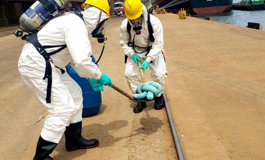 Esta é a primeira ação deste tipo e preparou trabalhadores de vários setores e empresas para dar resposta rápida e eficaz em caso de contato com produtos usados na fumigação