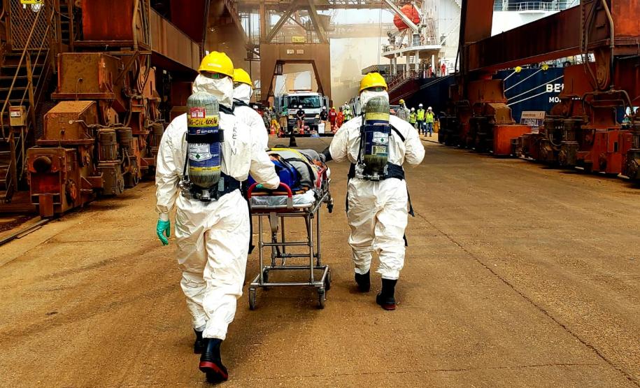 Esta é a primeira ação deste tipo e preparou trabalhadores de vários setores e empresas para dar resposta rápida e eficaz em caso de contato com produtos usados na fumigação