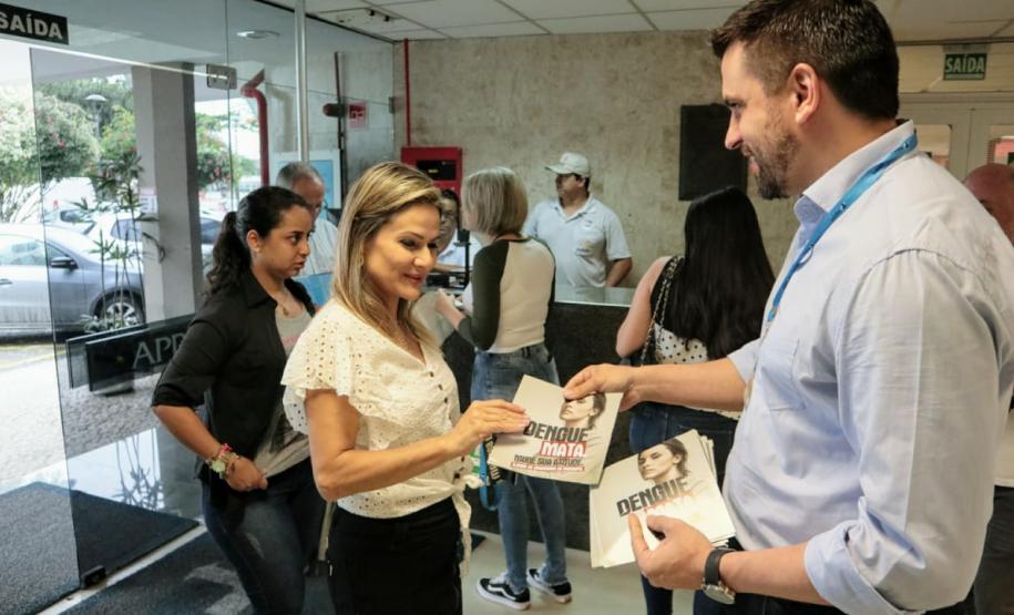 Portos do Paraná participa do “Dia D” de combate à dengue. Ação mobilizou trabalhadores portuários, funcionários da empresa pública e caminhoneiros em Paranaguá