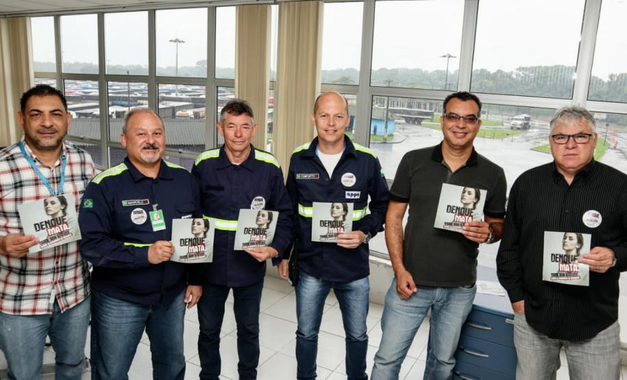 Portos do Paraná participa do “Dia D” de combate à dengue. Ação mobilizou trabalhadores portuários, funcionários da empresa pública e caminhoneiros em Paranaguá