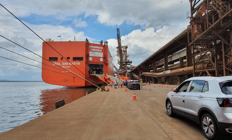 Provando sua dinamicidade, a equipe da Diretoria de Operações da Portos do Paraná realizou esta operação com segurança e agilidade.