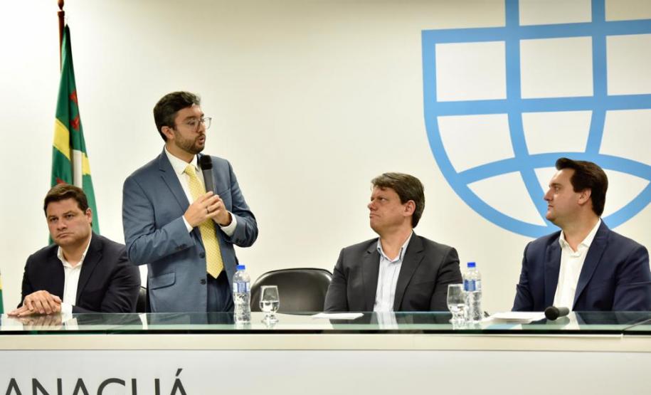 partir desta quinta-feira (27) a Klabin passa a administrar espaço para cargas de celulose. Empresa deve investir até R$ 130 milhões no terminal.