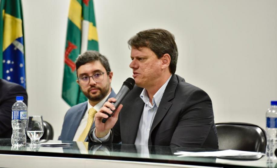 partir desta quinta-feira (27) a Klabin passa a administrar espaço para cargas de celulose. Empresa deve investir até R$ 130 milhões no terminal.