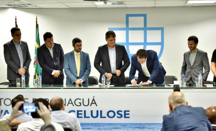 partir desta quinta-feira (27) a Klabin passa a administrar espaço para cargas de celulose. Empresa deve investir até R$ 130 milhões no terminal.