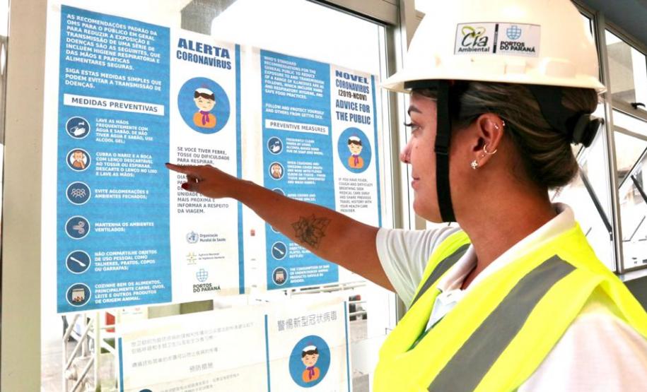 A higienização das mãos foi um dos pontos mais destacados na atividade, que foi realizada em parceria com a Anvisa. Participaram 100 trabalhadores que atuam na área portuária.