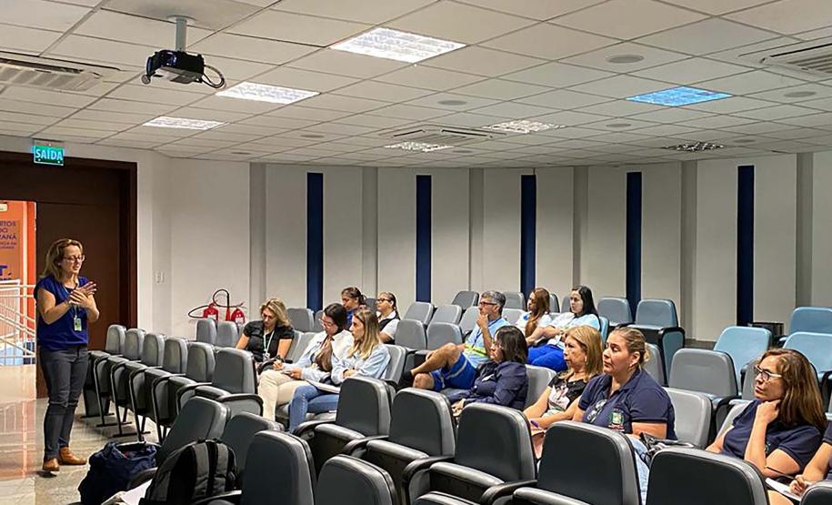 A higienização das mãos foi um dos pontos mais destacados na atividade, que foi realizada em parceria com a Anvisa. Participaram 100 trabalhadores que atuam na área portuária.