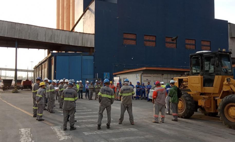 Projeto da Portos do Paraná vai reforçar a importância dos cuidados e atenção às normas para prevenir acidentes nos portos de Paranaguá e Antonina. Ações terão início no dia 23.