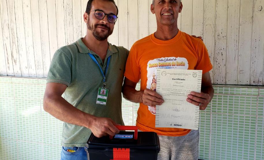 Curso de mecânica de embarcações atende condicionantes referentes a dragagem, impostas pelo Ibama