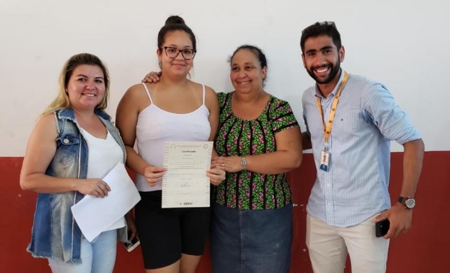 Empresa pública promoveu curso para preparar a comunidade para o mercado de trabalho. Conteúdos abordaram como produzir documentos, planilhas, acessar e-mails e navegar na internet