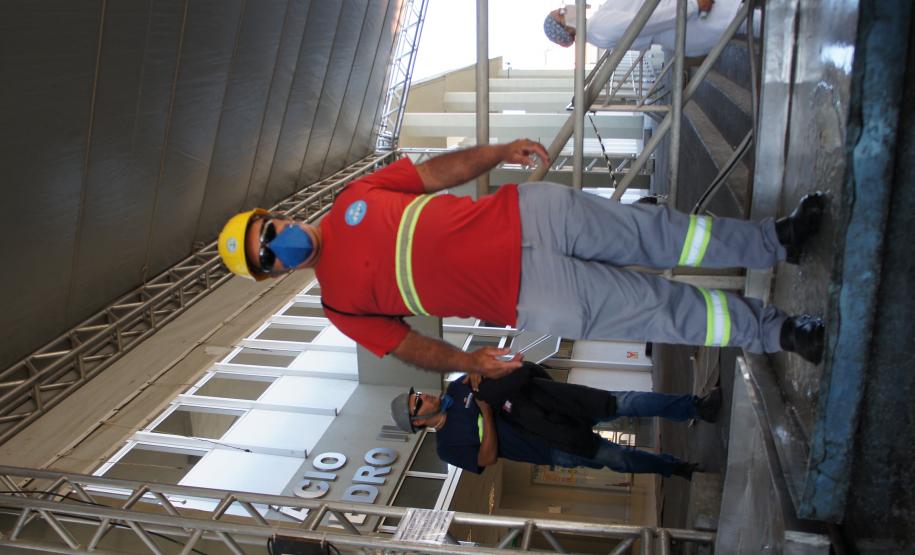 84% dos entrevistados estão satisfeitos com os cuidados adotados pela Portos do Paraná, em parceria com o Órgão Gestor de Mão de Obra (Ogmo). São estivadores, arrumadores, trabalhadores do bloco, conferentes de carga, consertadores e vigias de embarcações.