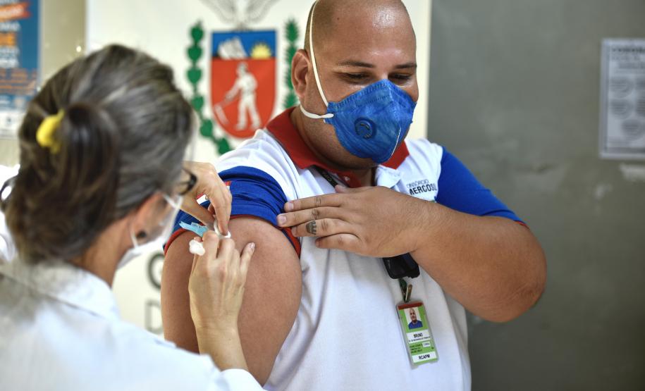 Empregados de empresas que atuam no Porto de Paranaguá serão vacinados nesta quarta-feira (29) e quinta-feira (30), contra o vírus da Influenza.