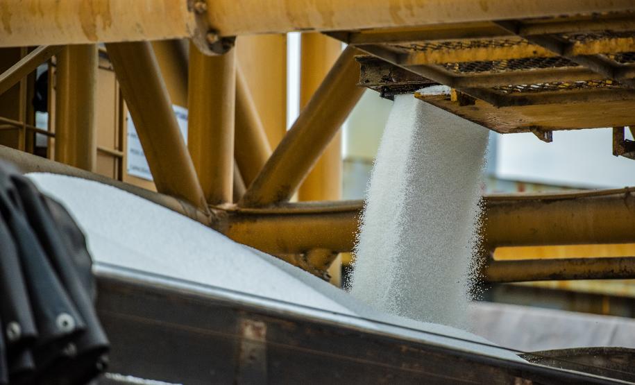 Resultado histórico é de abril. Em 30 dias foram mais de 5,5 milhões de toneladas de cargas, 30,9% a mais que no mesmo mês de 2019. Maior volume foi de granéis sólidos e, dentro deste segmento, a soja.